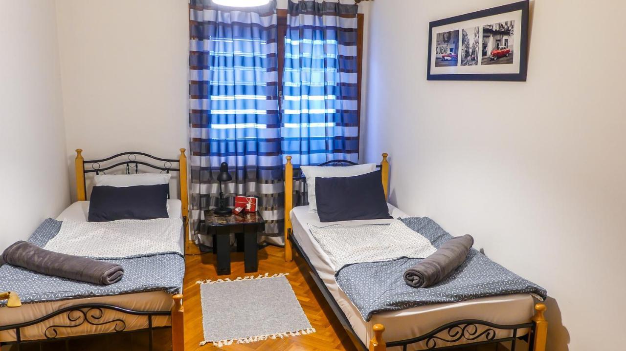 Apartment Krsta Нови Сад Екстериор снимка