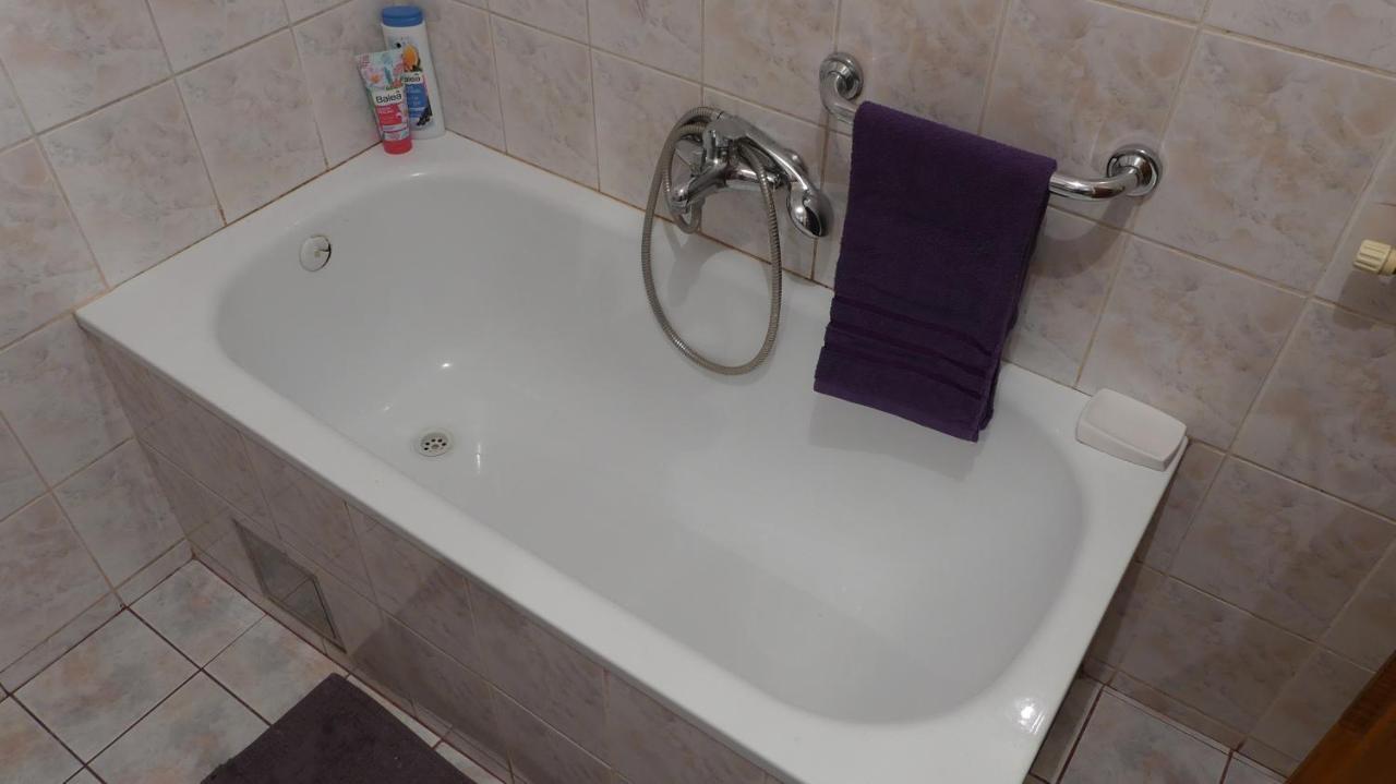 Apartment Krsta Нови Сад Екстериор снимка